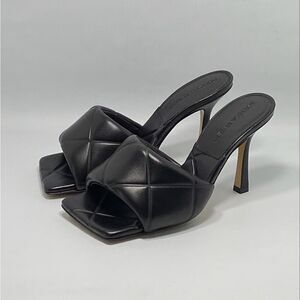 Bottega Veneta Lido Leather Mules size 35